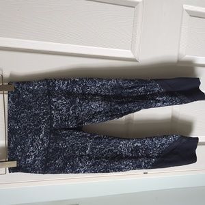 Lululemon printed yoga pants